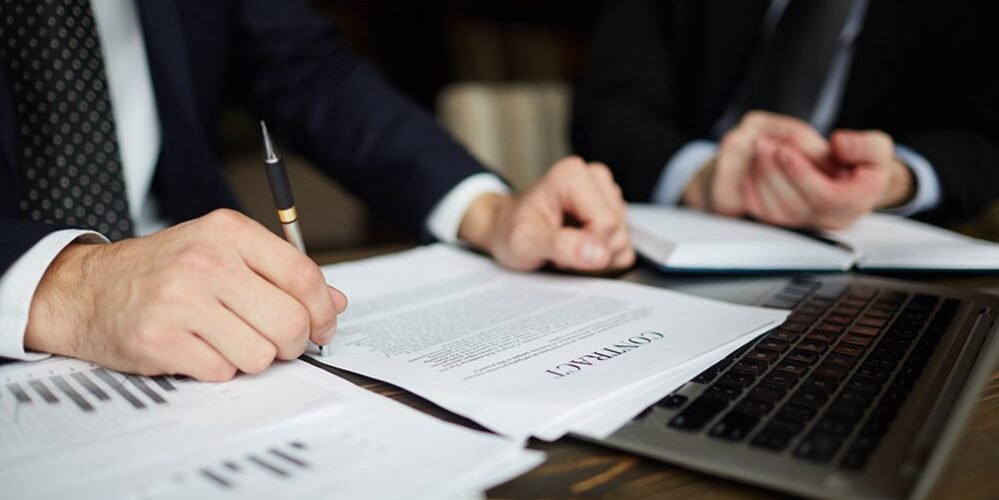 توثيق العقود فى دبى